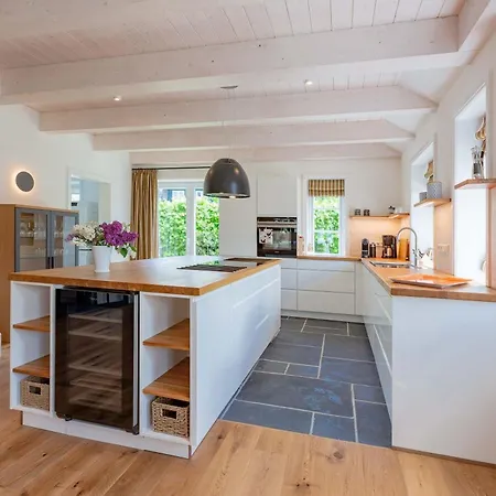 Semesterbostad Sanskiin *